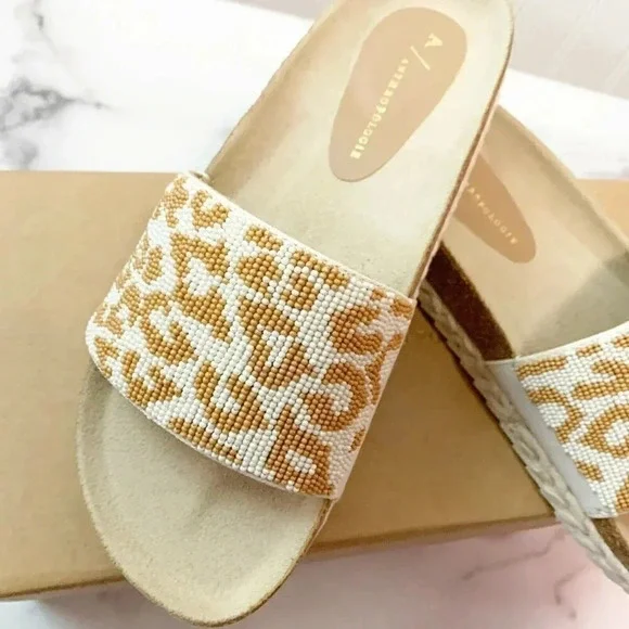 Anthropologie Yara Beaded Pool Slide Sandals New! - Picture 5 of 7